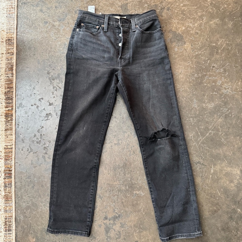 Levi's Black Straight Leg Women's Jeans